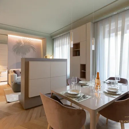Apartament Franceschi - 50mt To Metro, Gem With Luxury Design, A-c, Panoramic View