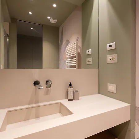 Franceschi - 50mt To Metro, Gem With Luxury Design, A-c, Panoramic View Apartament